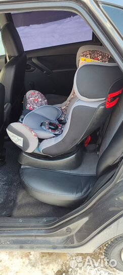 Детское автомобильное кресло Siger