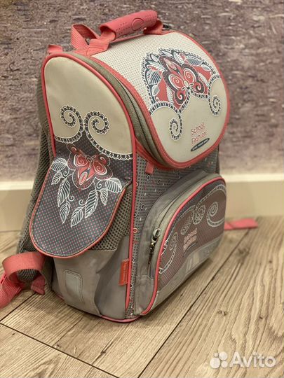 Рюкзак для девочки для начальной школы