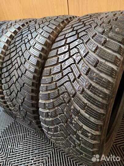 Continental IceContact 3 235/45 R18