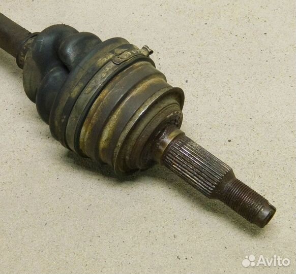 Привод правый Daewoo Nexia N150 16 кл