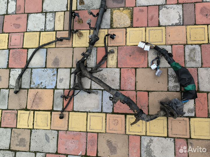 Toyota corolla 130 USA 1.8 AT проводка двигателя