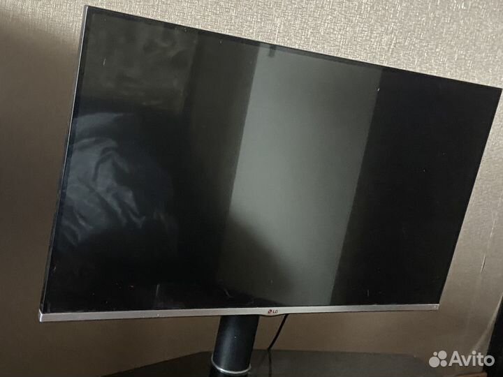Телевизор LG 42 дюйма