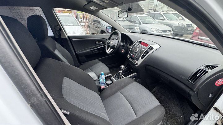 Kia Ceed 1.6 МТ, 2011, 183 000 км