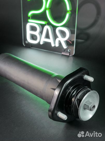 Задний правый амортизатор Range Rover L322 with VD