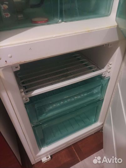 Холодильник sanyo нерабочий