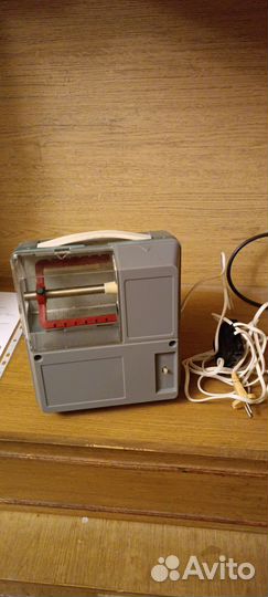 Электрическая прялка для шерсти