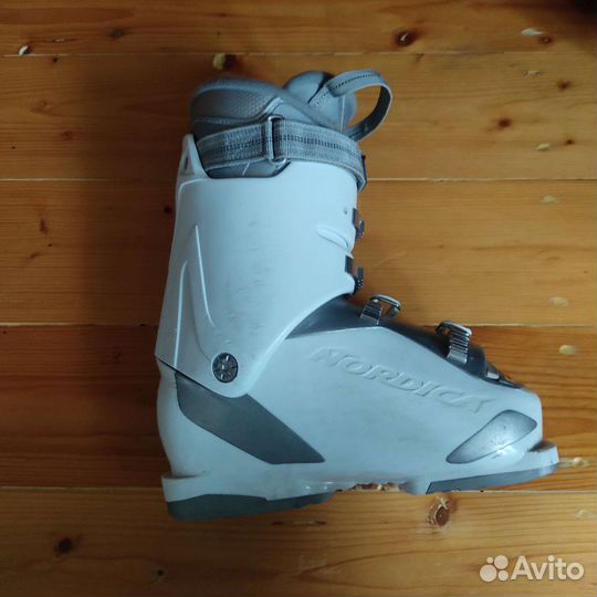 Горные лыжи детские 120, ботинки горнолыжные