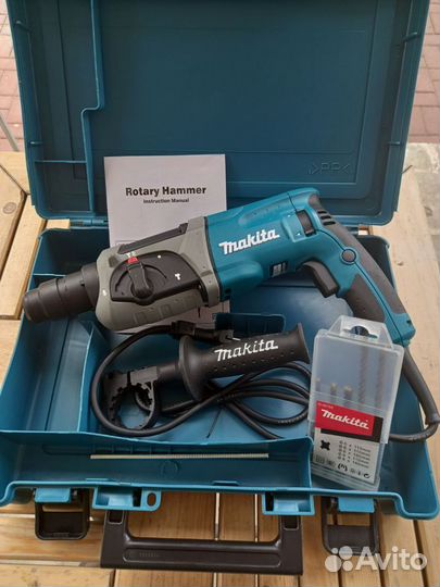 Перфоратор makita 2470 + набор буров. Новый