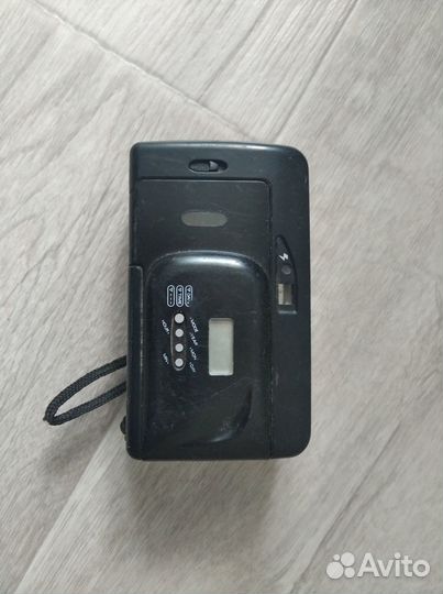 Пленочный фотоаппарат