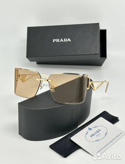 Prada очки