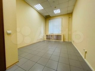 Продам помещение свободного назначения, 130.5 м²