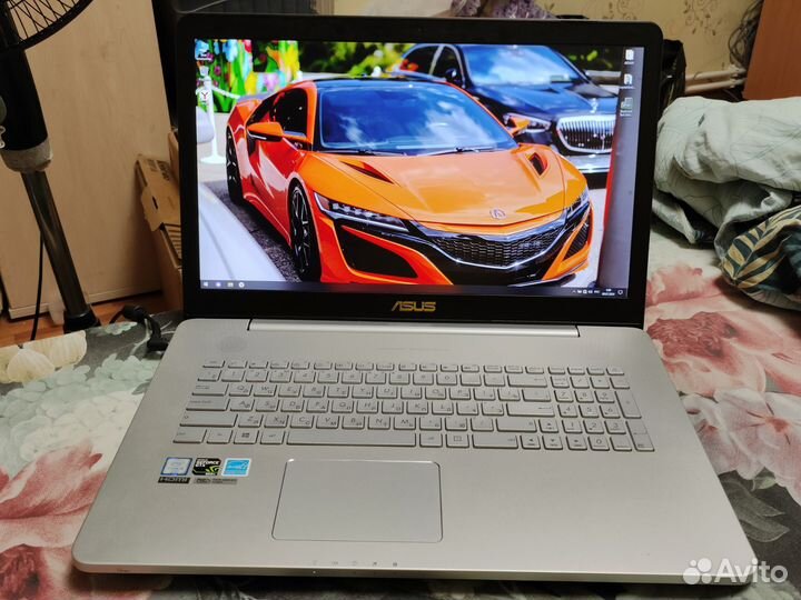 Asus 118 17.3