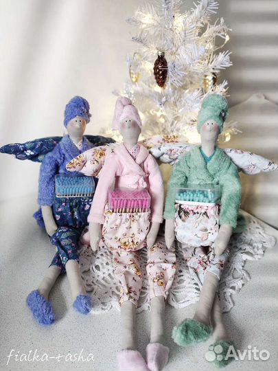 Банный ангел, хранительница ватных палочек