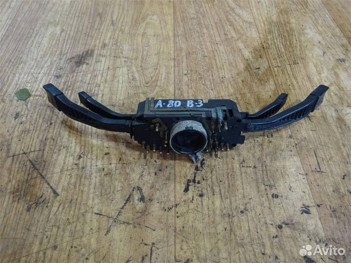 Переключатель подрулевой Audi 80/90 B3 1986-1991
