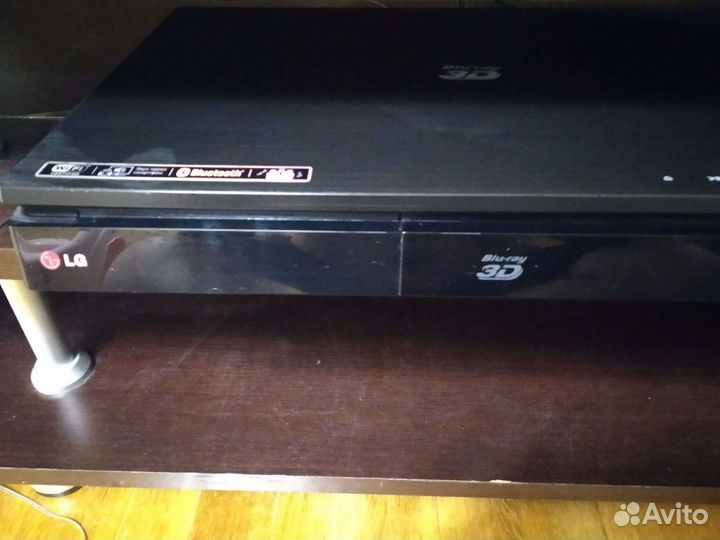 Blu-ray плеер LG