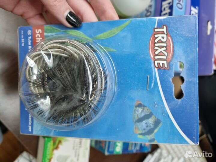 Аквариум с фильтрами, аэрацией и декором