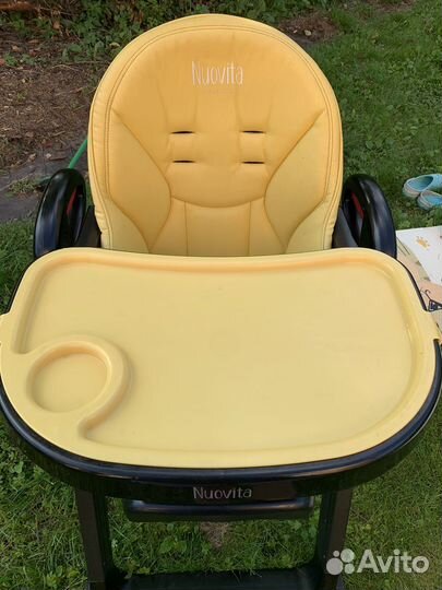 Стульчик для кормления nuovita