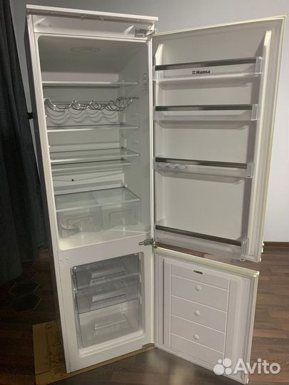 Встраиваемый холодильник Hansa BK315.3