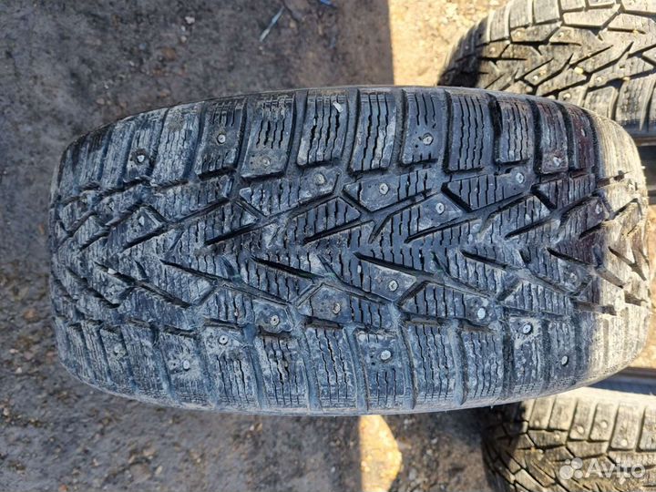 Nokian Tyres Nordman 7 215/50 R17