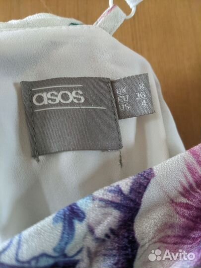 Платье ASOS S / UK 8 / EU 36