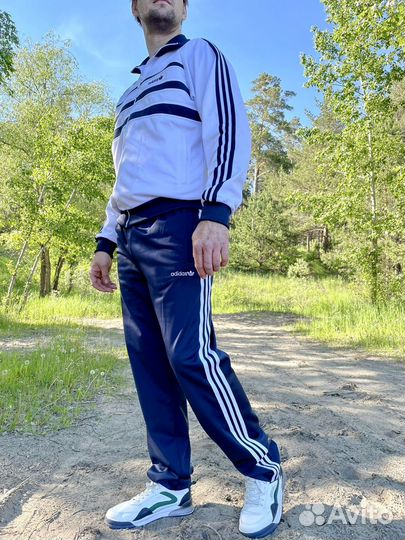 Спортивный костюм adidas zebra белый