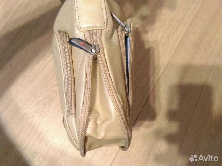 Сумка Travelon 30*18 кожа. США