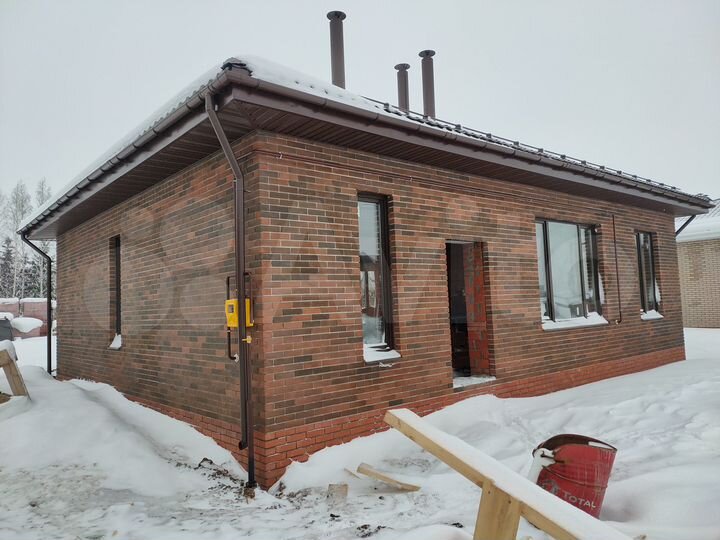 Коттедж 123 м² на участке 8 сот.