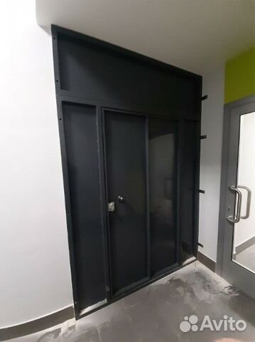 Металлическая дверь