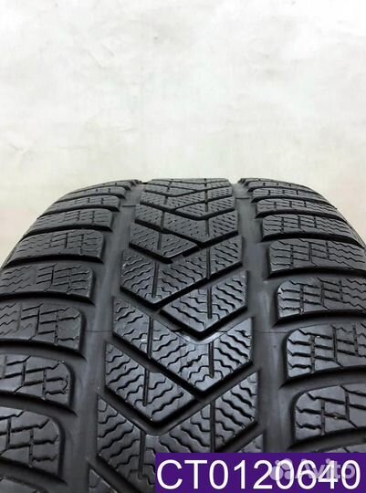 Pirelli Winter Sottozero 3 275/35 R21 103V