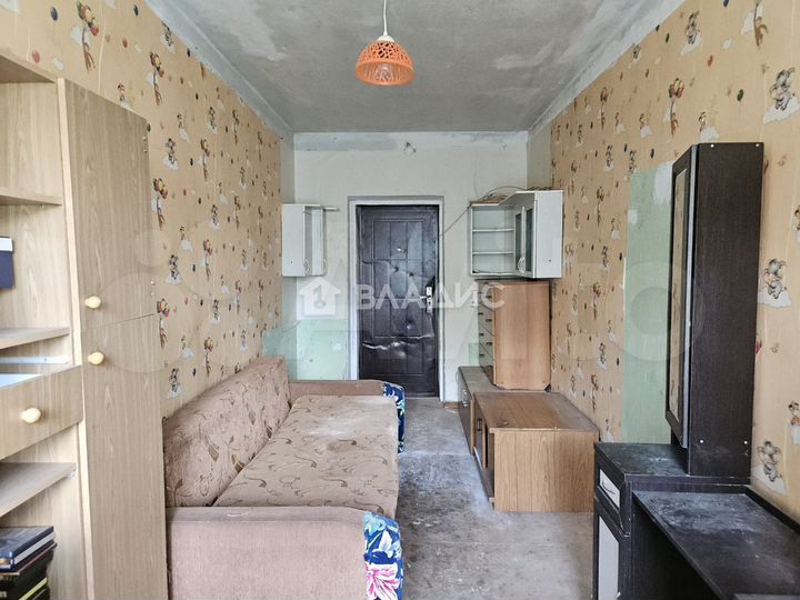 Комната 12,2 м² в 5-к., 3/3 эт.