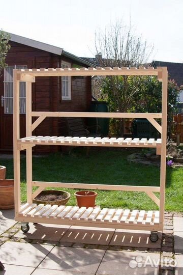 Стеллаж для цветов напольный или на подоконник