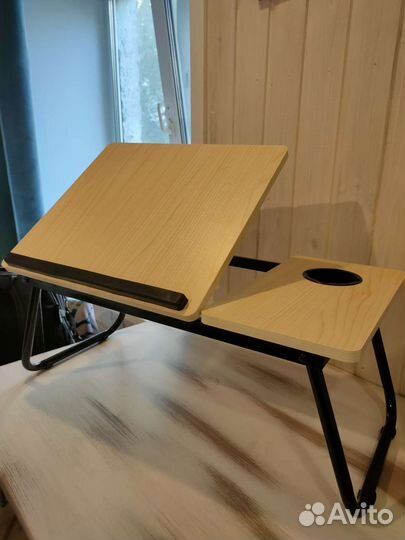 Стол складной под ноутбук