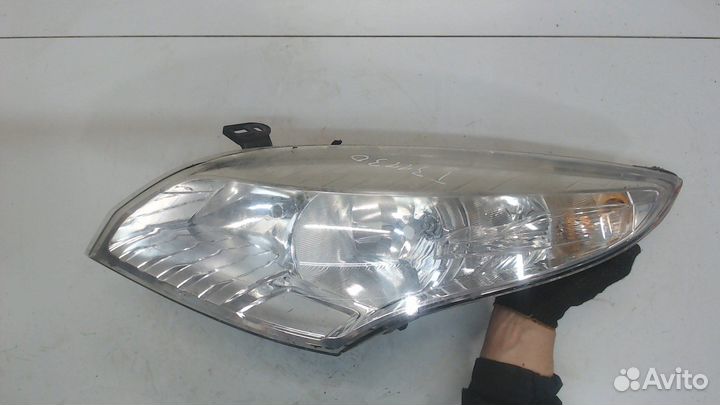 Фара (передняя) Renault Megane 3 2009, 2010