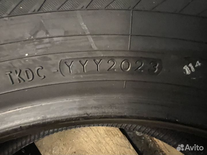 Yokohama IceGuard Stud IG65 235/60 R18 107T