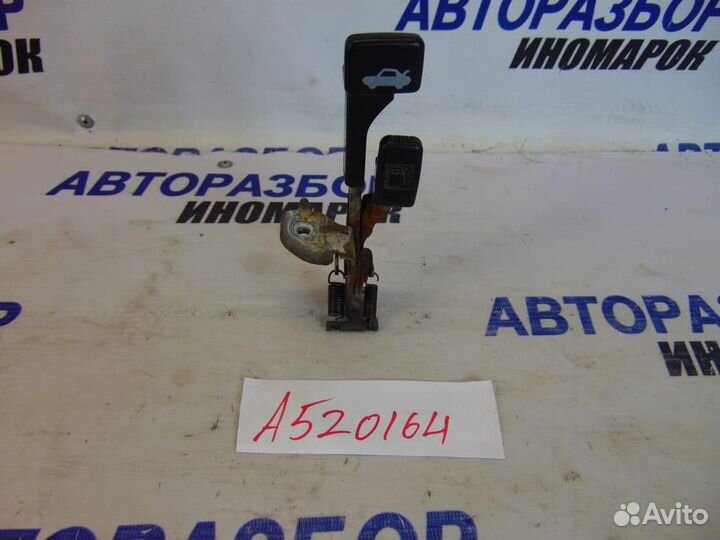 Ручка открывания лючка бензобака для Mitsubishi La