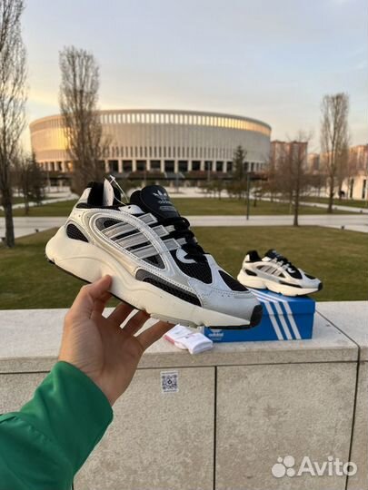 Кроссовки Adidas Ozmillen