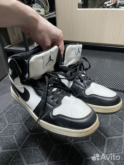 Nike air jordan 1 high Бело-черные