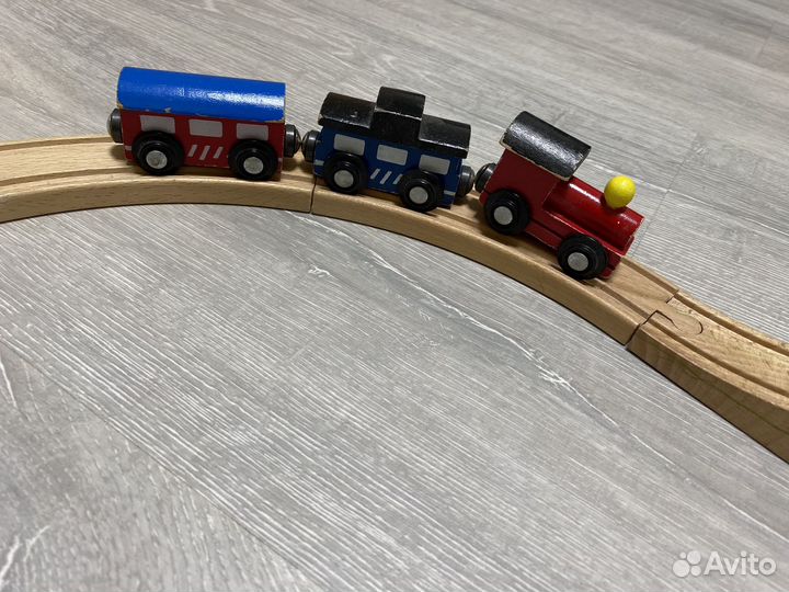 Железная дорога деревянная