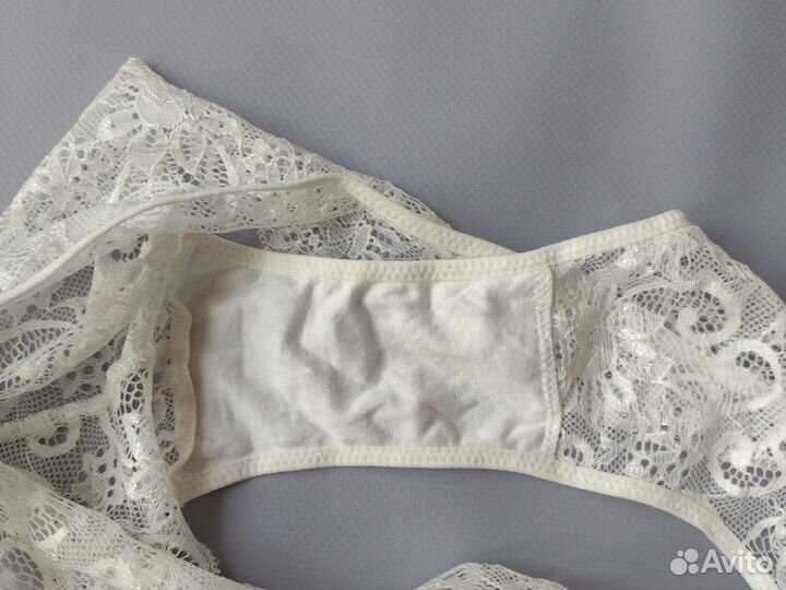 Новые женские белые кружевные трусы M/46 dkny