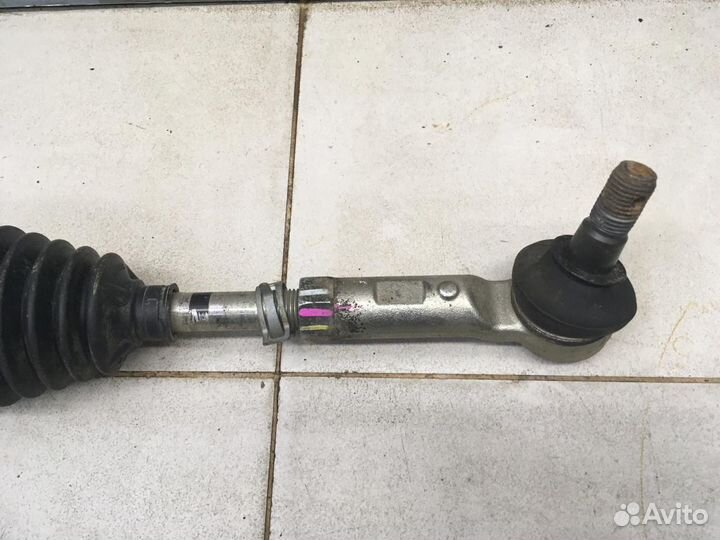 Тяга рулевая правая Hi Lux 2015