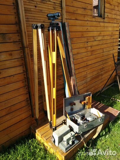 Теодолиты СССР, треноги, рейки