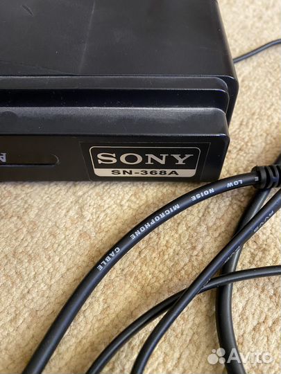 Караоке с 2 беспроводными и 2 проводные микрофоны