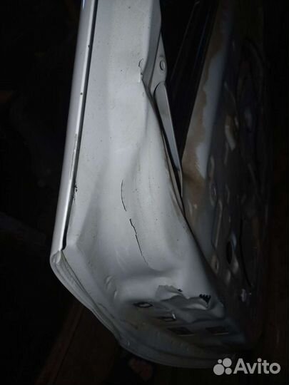 Передняя правая дверь с дефектом Renault Logan 2