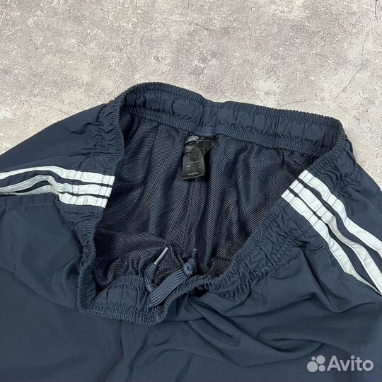 Шорты Adidas размер XL