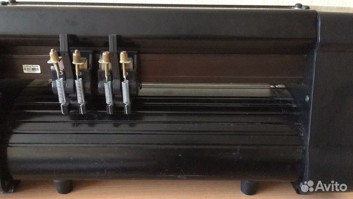 Режущий плоттер