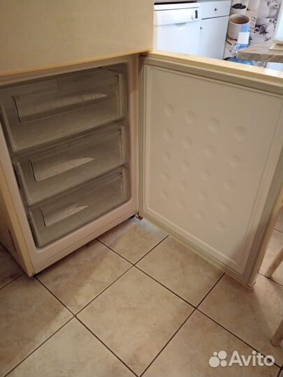 Холодильник бу