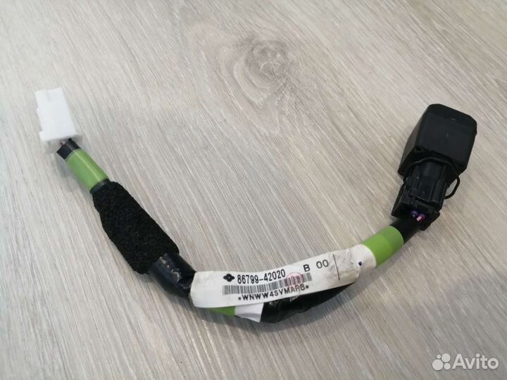 Камера заднего вида Toyota Rav4