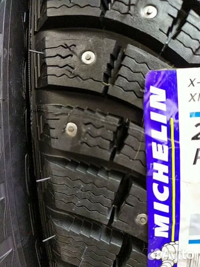 Michelin Latitude X-Ice North 2 + 215/60 R16