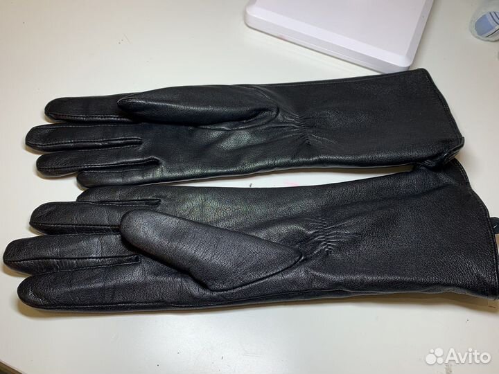 Перчатки женские кожаные