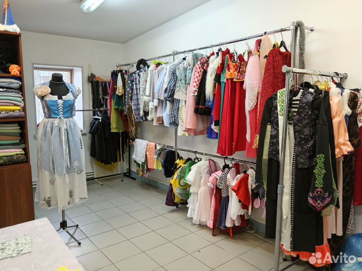 Прокат карнавальных и национальных костюмов